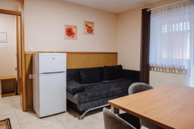 Gostisce Ulipi Hotel Slovenske Konjice Bagian luar foto